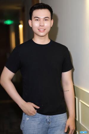 Make-up Artist Pham Nguyen Minh Hung