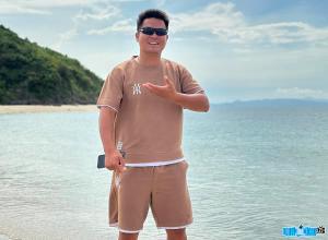 Only Toker Pham Tu (Anh Thuyen Truong)