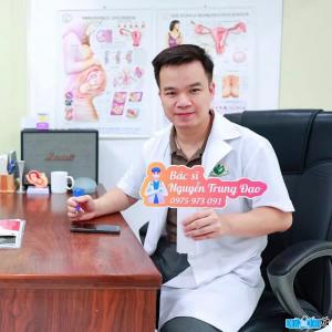 Doctor Nguyen Trung Dao (Bac Dao Khoa San)