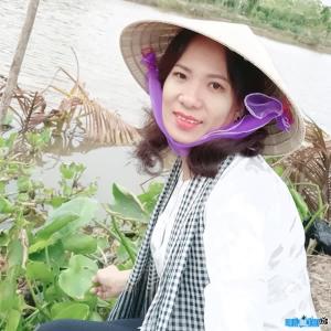 Ảnh Tik Toker Cô Trang Miền Tây