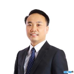 Training expert Nguyen Ngoc Son