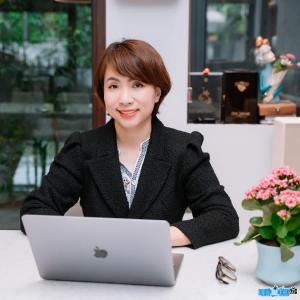 Ảnh CEO Thu Hiền