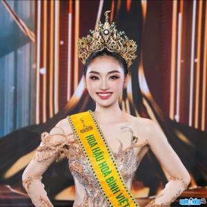 Ảnh Hoa Hậu Nguyễn Thị Yến Nhi