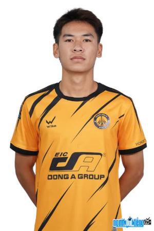 Ảnh Cầu thủ bóng đá Lê Văn Thuận