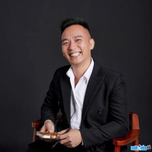 Ảnh Doanh nhân Sơn Xe Hơi