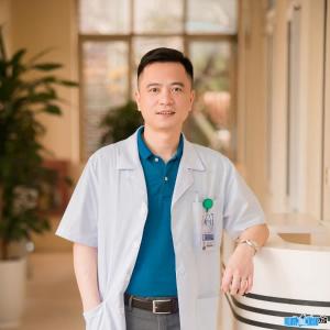 Ảnh Bác sĩ Nguyễn Văn Thái