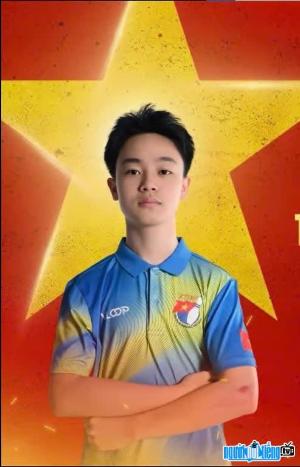 Bowling player Tran Hoang Khoi