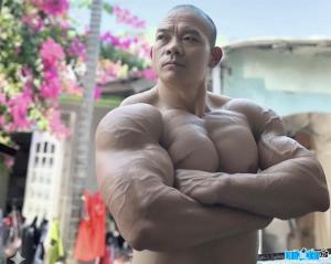 Ảnh VĐV thể hình Phạm Kim Nhân