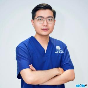 Doctor Vu Hoang