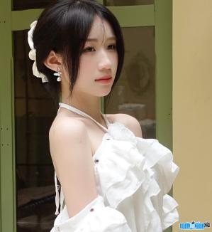 Ảnh Tik Toker Hoàng Lan Anh