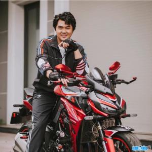 Ảnh Ca sĩ Nguyễn Phú Quí