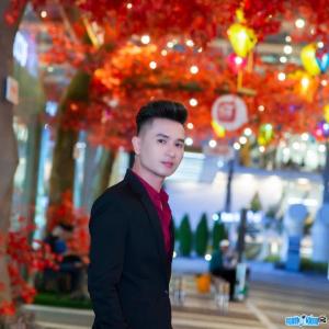 Ảnh Ca sĩ Hồ Quang Ngọc