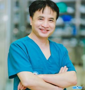 Ảnh Bác sĩ Dương Văn Trung