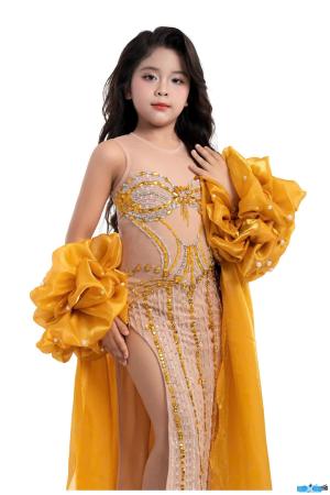 Child model Vu Tu Linh