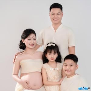 Ảnh Kênh Tiktok Gia Đình Song Thơm