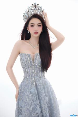 Miss Hoang Ngoc Nhu