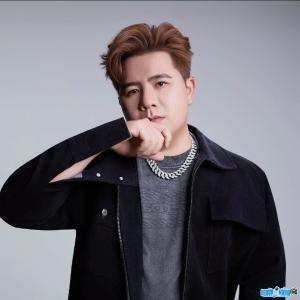 Ảnh Nhạc sĩ Lê Gia Quân