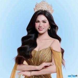 Ảnh Hoa Hậu Nguyễn Ngọc Linh Chi