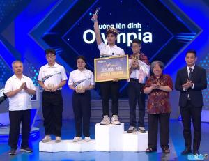 Ảnh Thí sinh Olympia Nguyễn Huy Quang Minh 