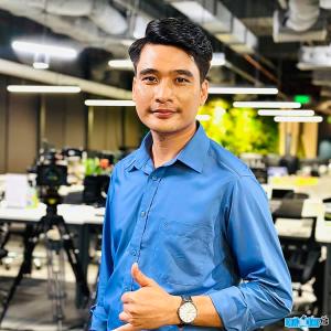 Performer Dinh Hung