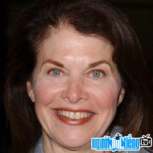 Business Administration Sherry Lansing