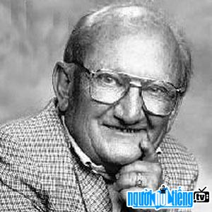 TV actor Billy Barty