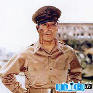 Ảnh Anh hùng chiến tranh Douglas MacArthur