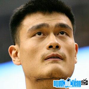 Basketball players Yao Ming