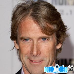 Manager Michael Bay