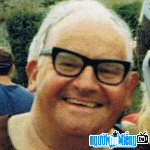 TV actor Ronnie Barker