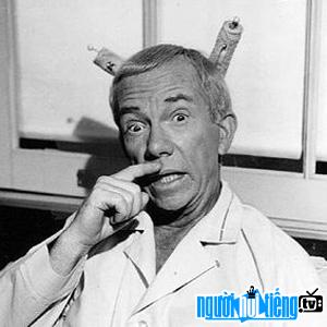 TV actor Ray Walston