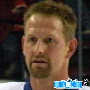 Hockey player Gary Roberts