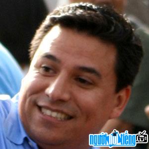Politicians Jose Huizar