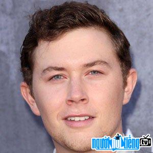 Country singer Scotty McCreery