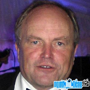 TV show host Clive Anderson