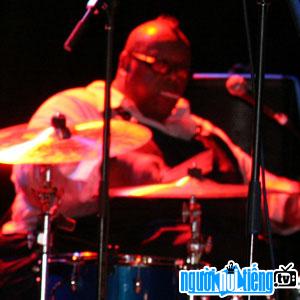 Drum artist Michael Bland