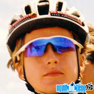 Cyclist Sarah Ulmer