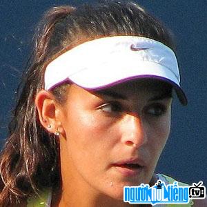 Ảnh VĐV tennis Heidi El Tabakh