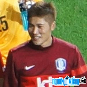 Football player Hwang Seok-ho