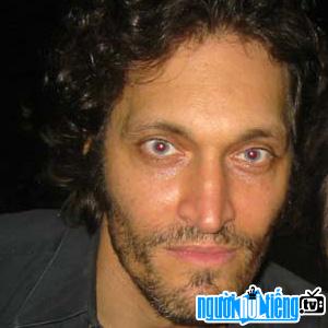 Manager Vincent Gallo