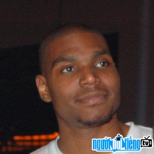 Basketball players Andrew Bynum