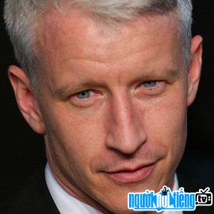 Ảnh Dẫn chương trình truyền hình Anderson Cooper