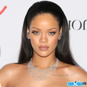 Ảnh Ca sĩ nhạc pop Rihanna