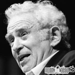 Ảnh Tiểu thuyết gia Norman Mailer
