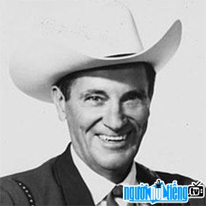 Country singer Ernest Tubb