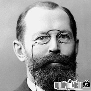 The scientist Hermann Emil Fischer