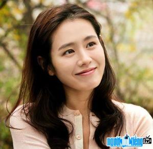 Actress Son Ye-Jin