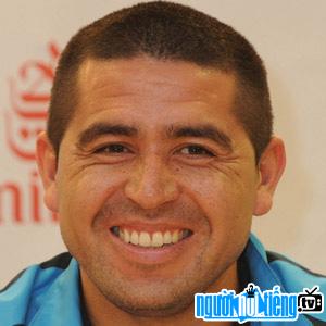 Ảnh Cầu thủ bóng đá Juan Roman Riquelme