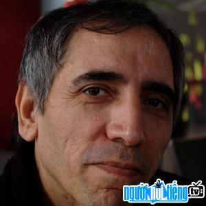 Manager Mohsen Makhmalbaf