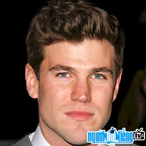 Actor Austin Stowell